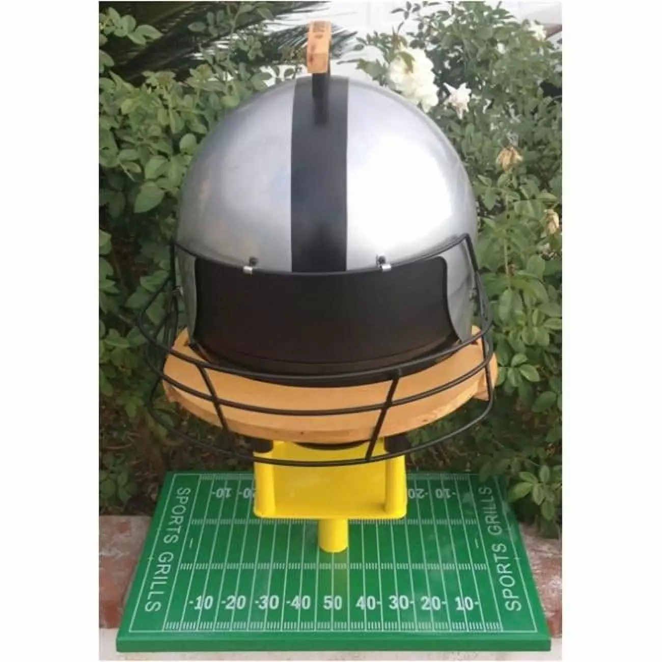 Sports Grills Touch Down 3000 Travel-friendly Charcoal BBQ Grill 23