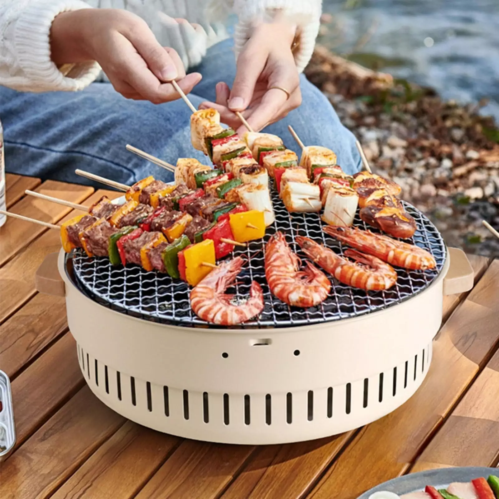 YAOMOBB Mini Charcoal Grill Handle Camping Outdoor Cooking 2-6 People