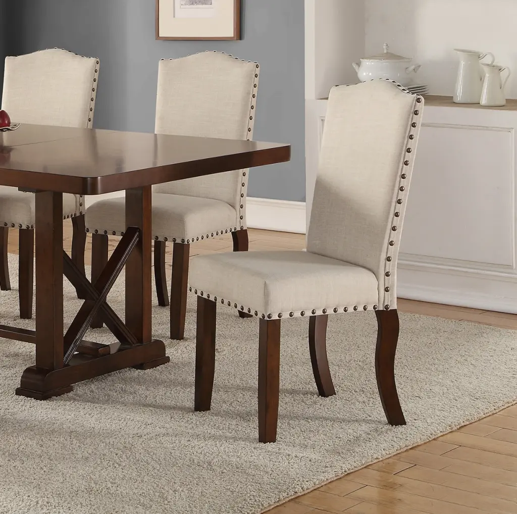 Classic Cream Upholstered Cushion Chairs Set 2 Dining Chairs Nailhead Trim kanepe
