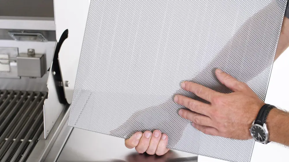 Heavy Duty Stainless Steel BLZ-3PRO-DPFG Blaze 3PRO grill Drip pan flame guard