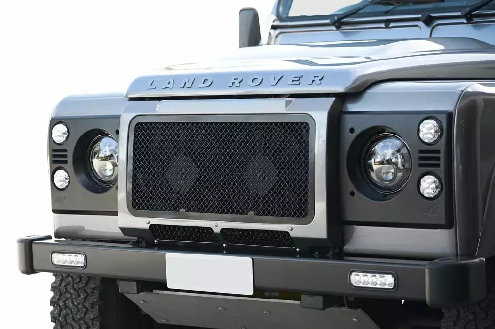 LandRover Defender Full Grill Set Black Finish 2007 Onwards