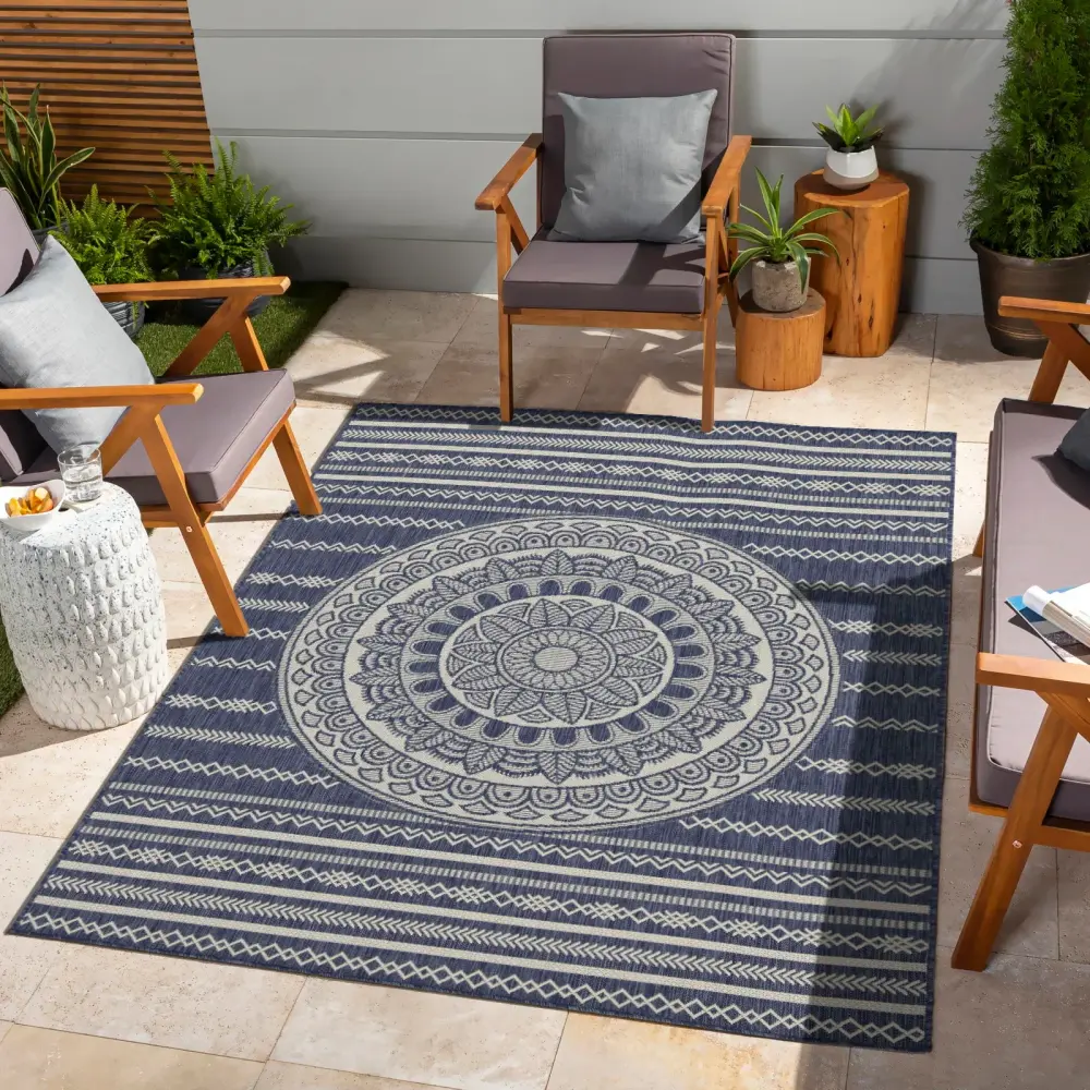 Sunshine - Indoor / Outdoor Area Rug - Polypropylene Polyester Blend