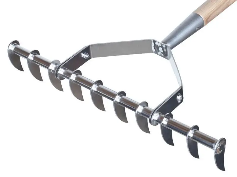 Kent & Stowe Stainless Steel Lengthy Handled Scarifying Rake, FSC