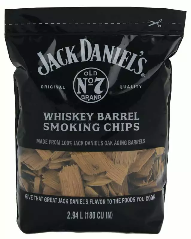 Jack Daniel's Tennessee Whiskey Barrel Smoking Chips 180 CU 1