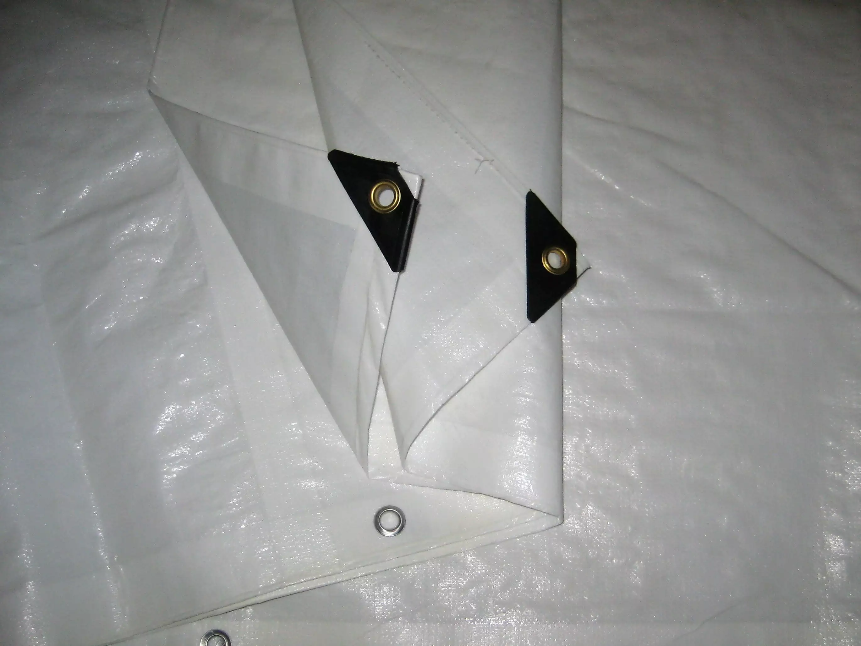 Harpster Tarps 20' x 40' Heavy Duty White 6 oz Poly Tarp 12 Mil